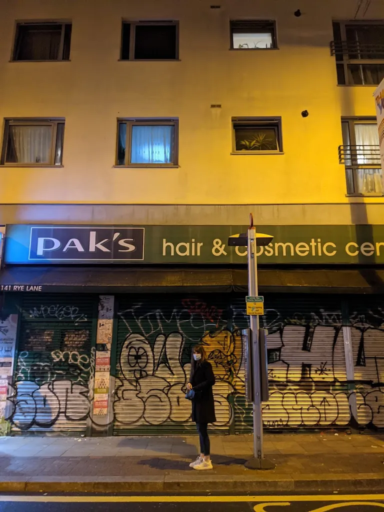 Paks Hair & Cosmetics
