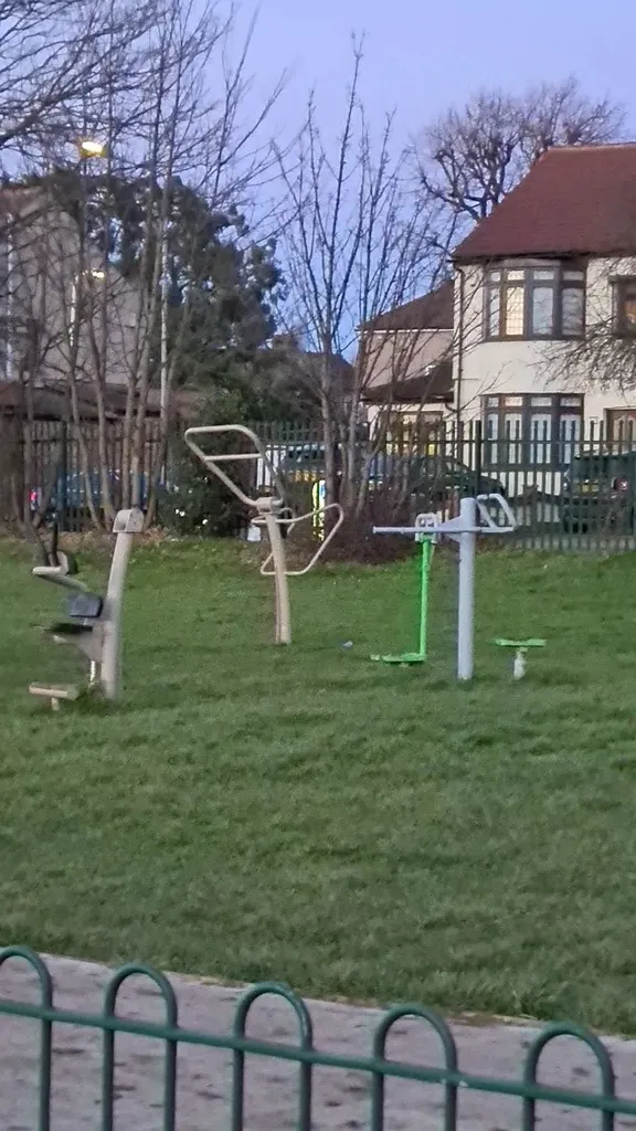 Park Lane Ground Outdoor Gym