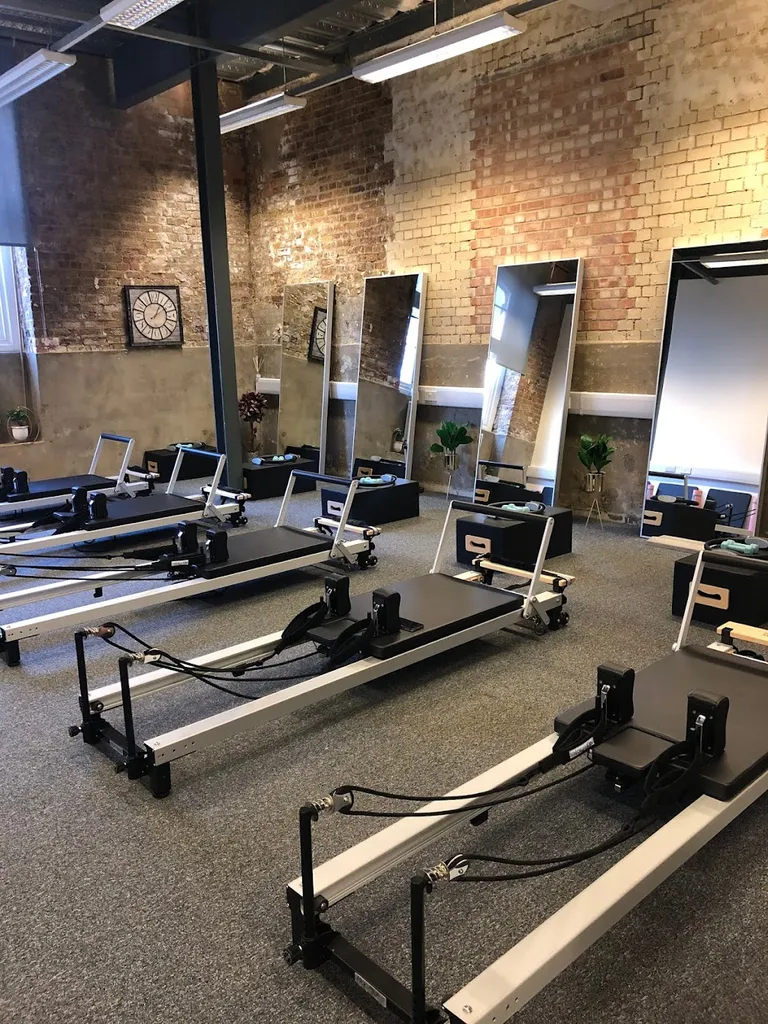 Pilates reform studio