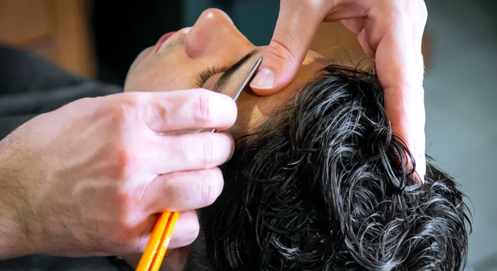 R.W.WOLF Barbers Cockfosters