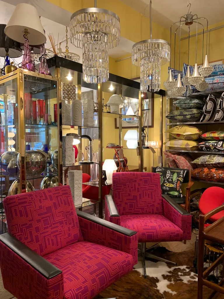 Retro Living