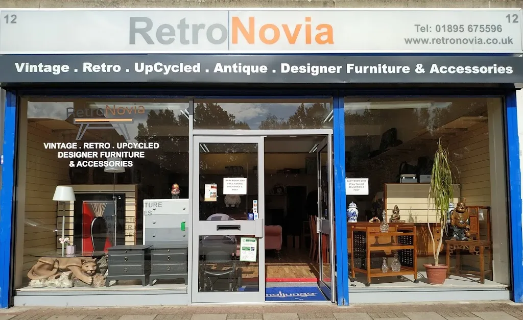 RetroNovia