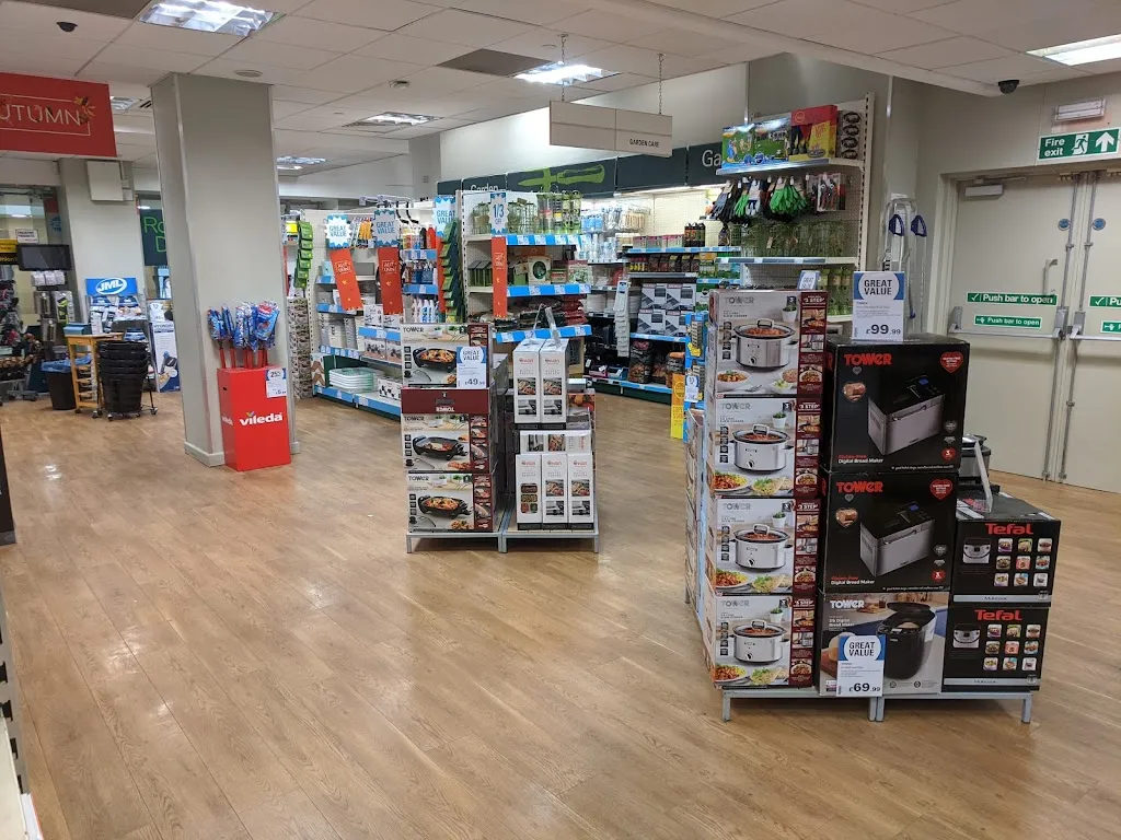 Robert Dyas Canary Wharf