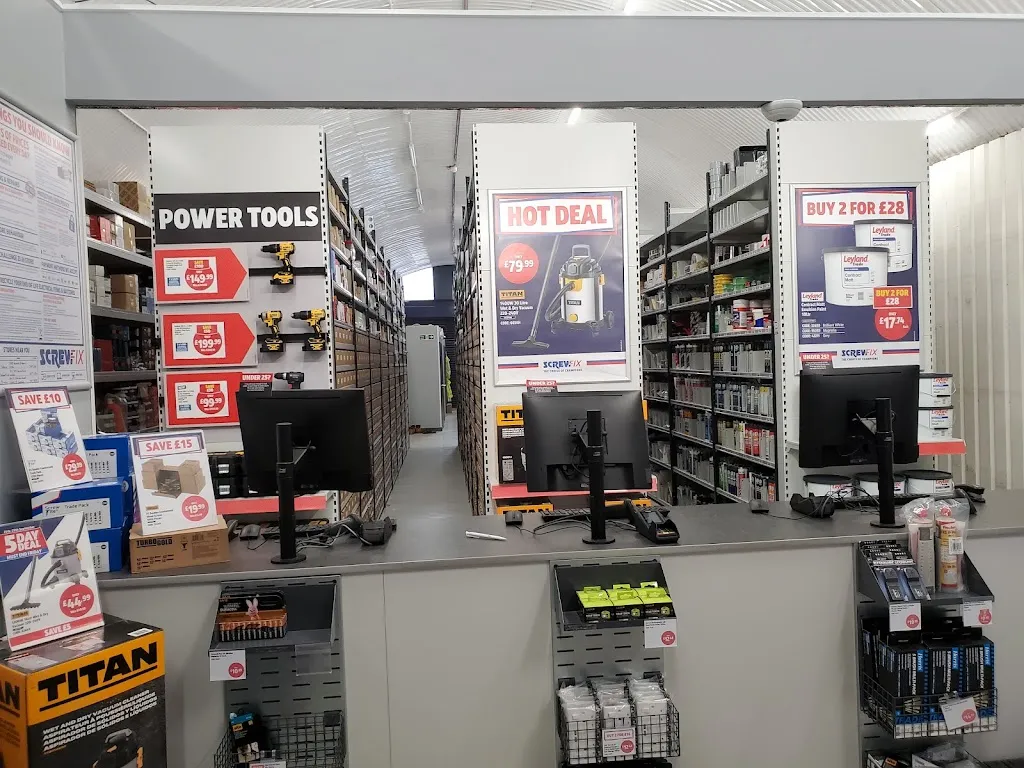 Screwfix Lambeth