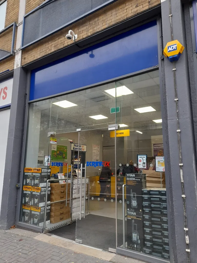 Screwfix Whitechapel