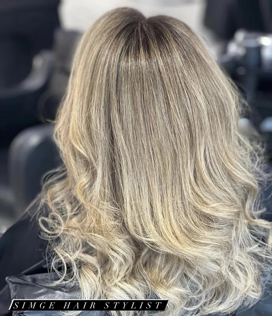 Simge Hair Stylist