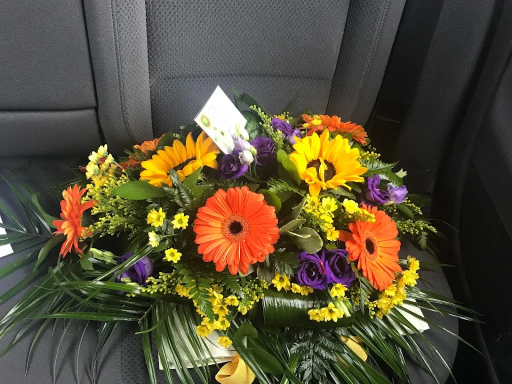 Simon Smith Flowers | Tolworth