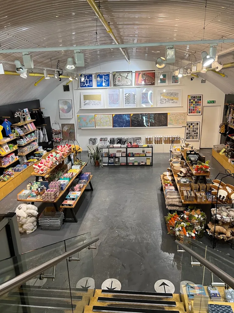 Southbank Centre Shop, Mandela Walk