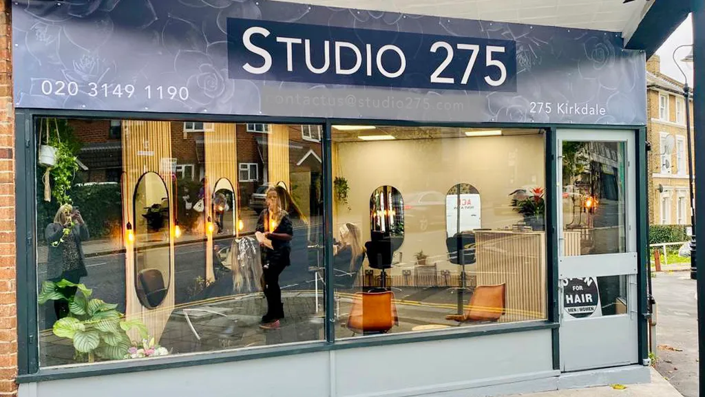 Studio 275