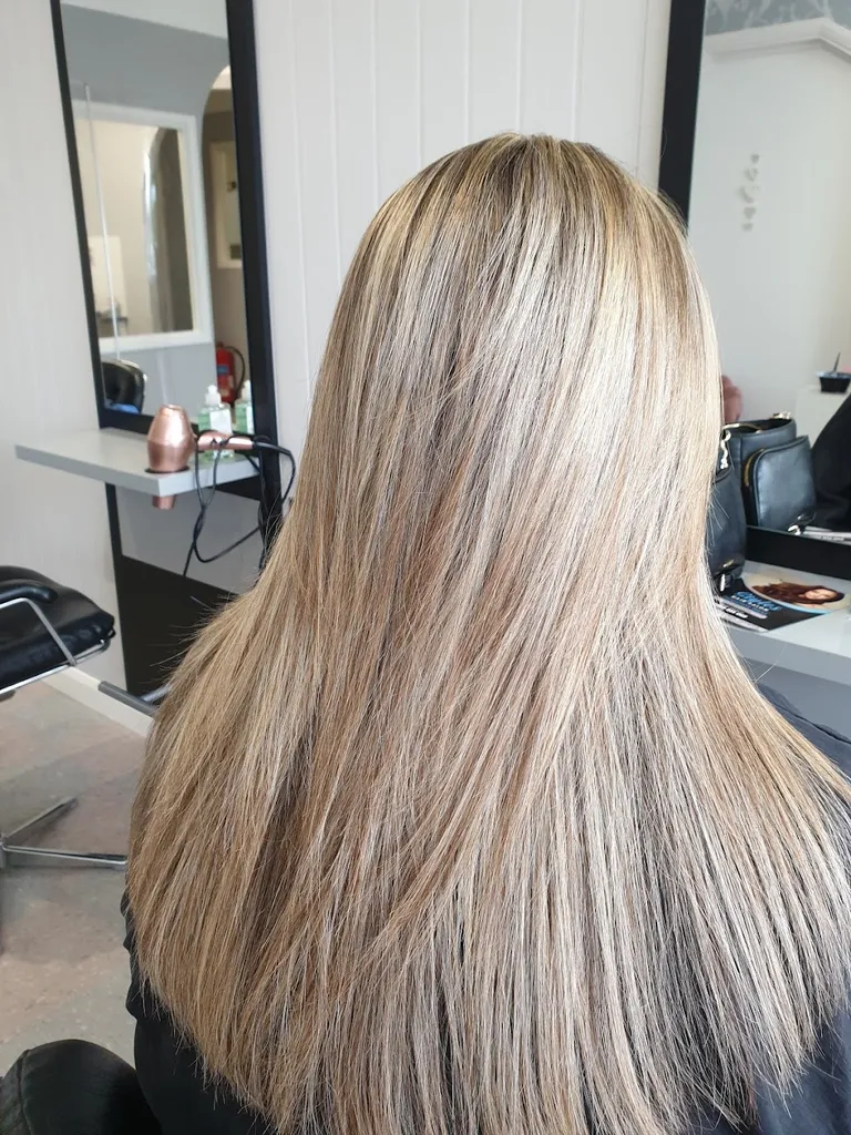 Styles Salon