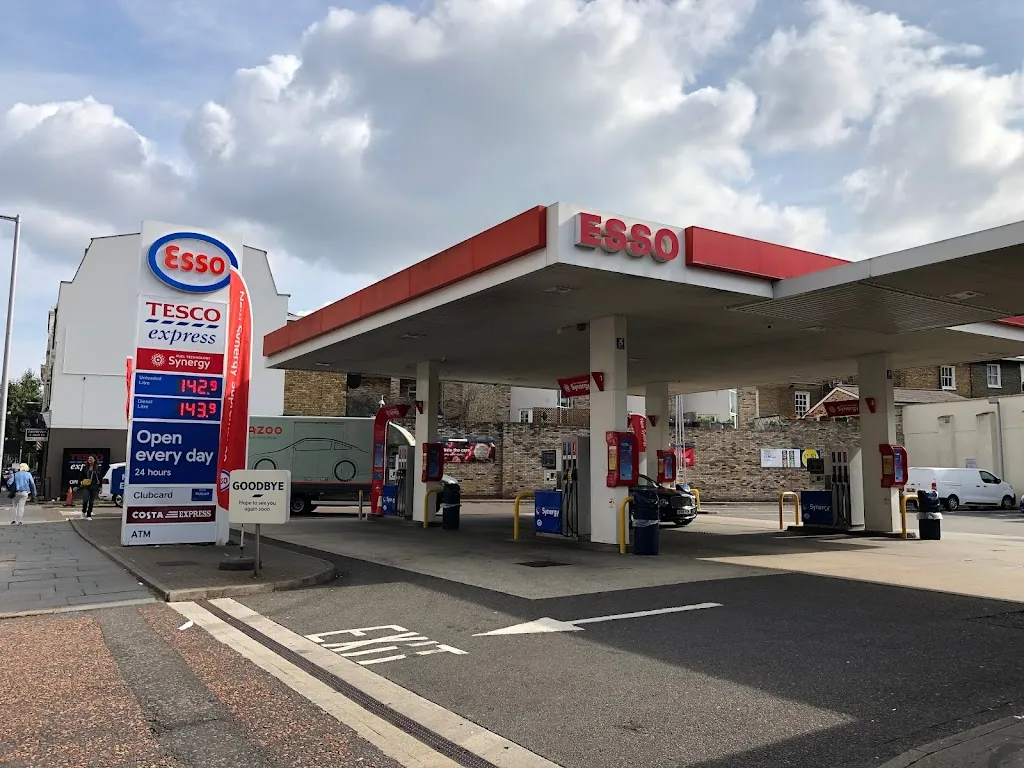 Tesco Esso Express