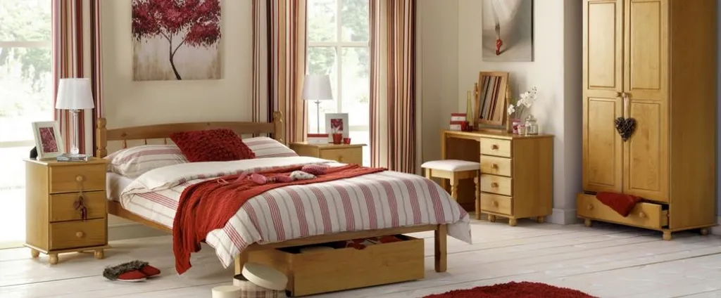 The Bed Post