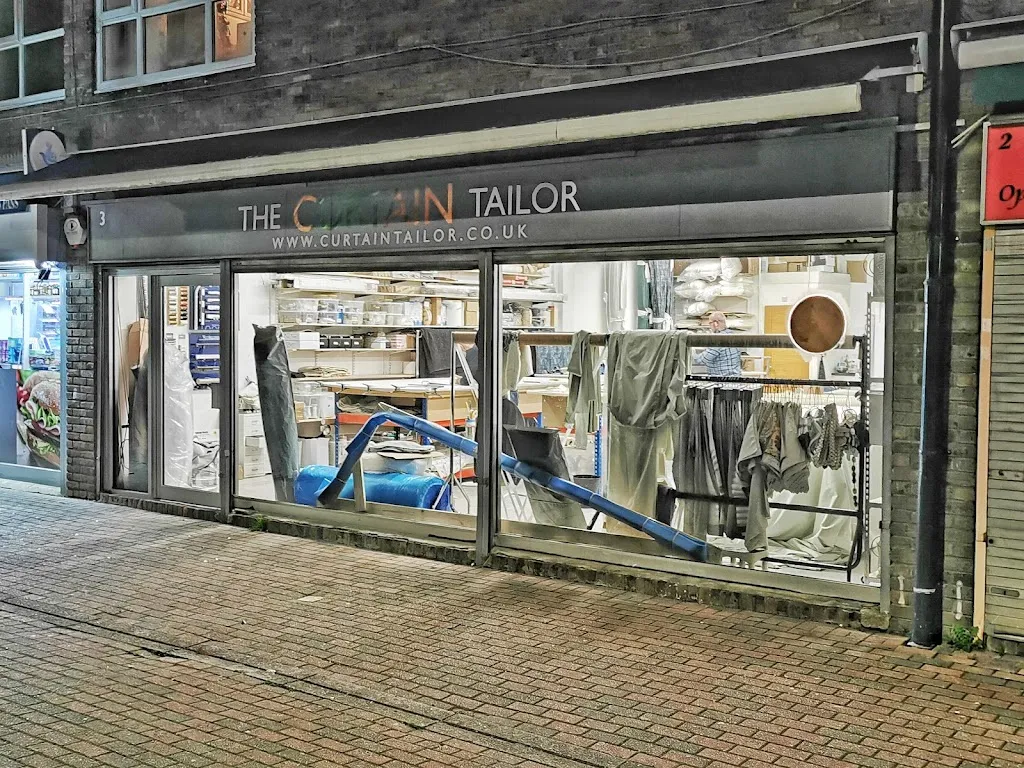 The Curtain Tailor