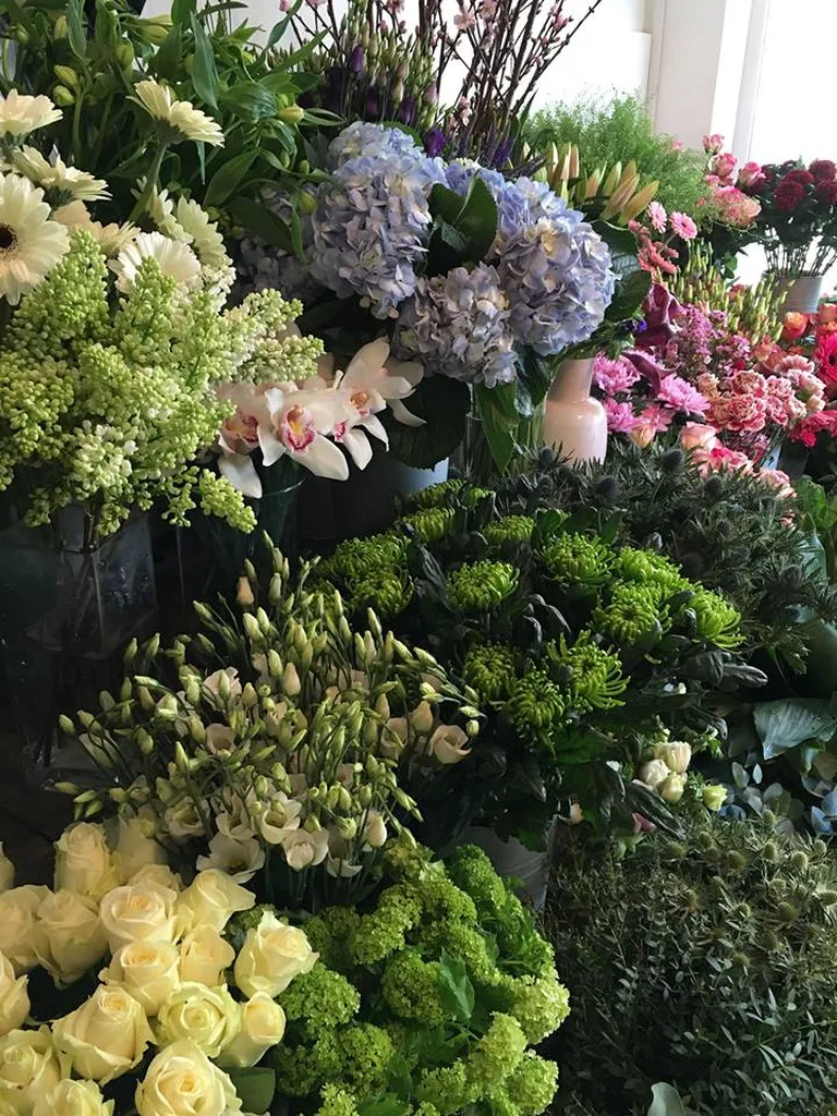 The Flower Pocket