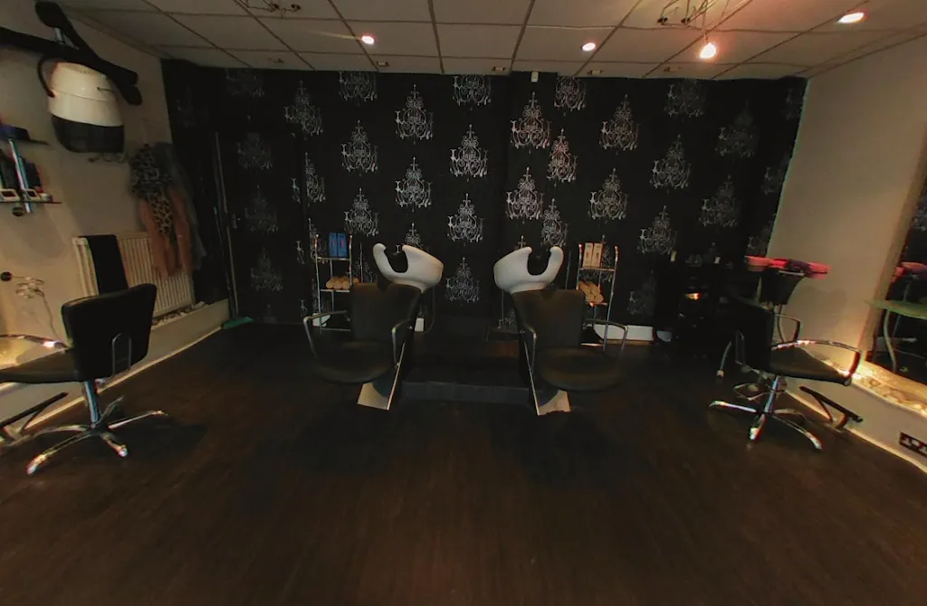 The Hair Lounge Barnet