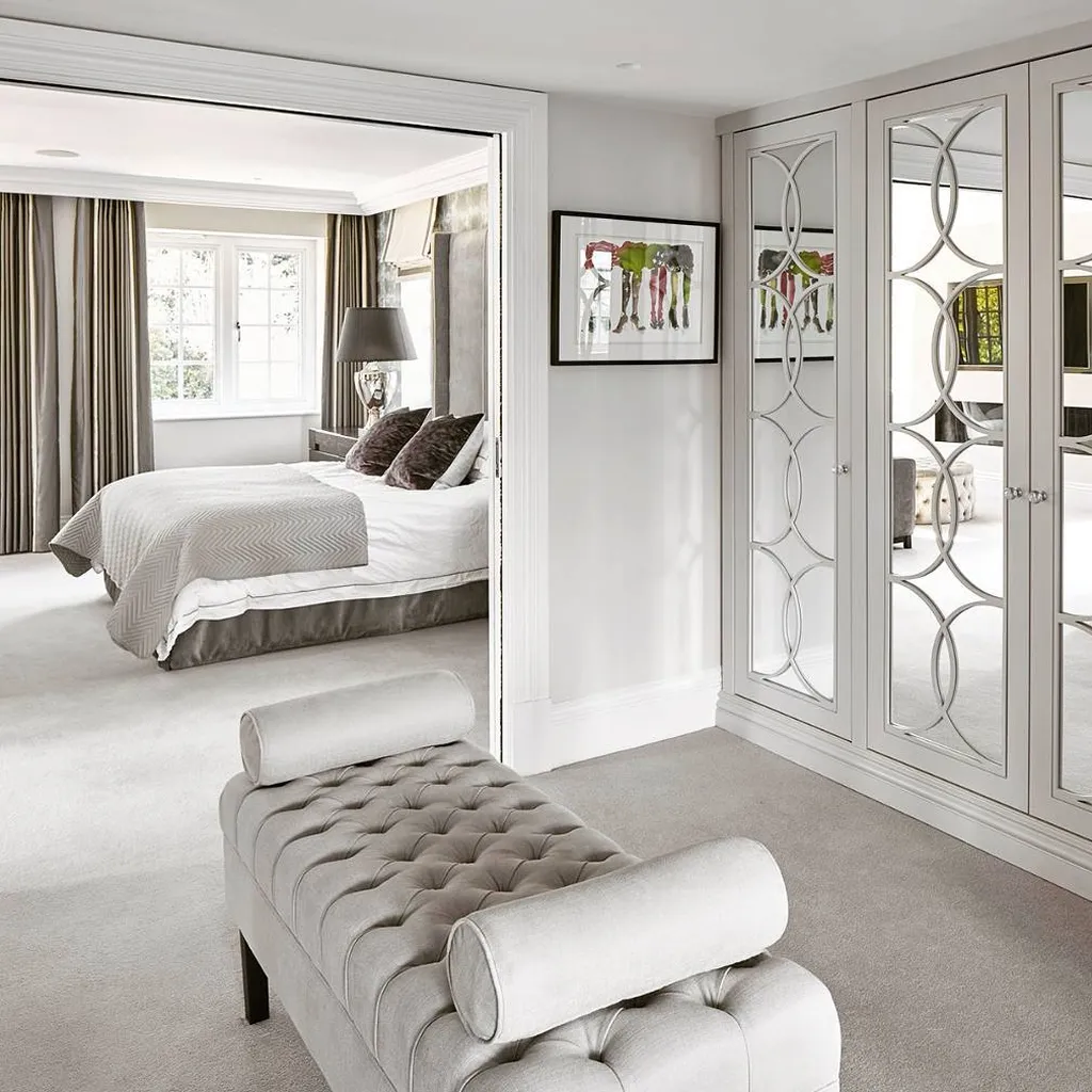 The Heritage Wardrobe Company