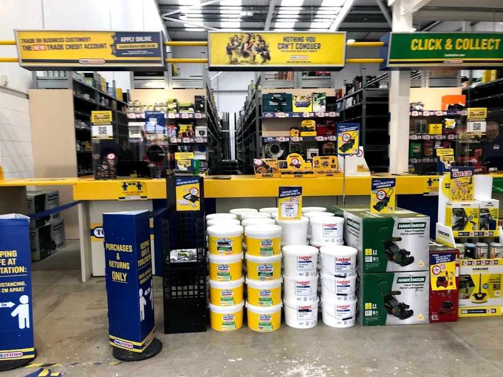 Toolstation Acton