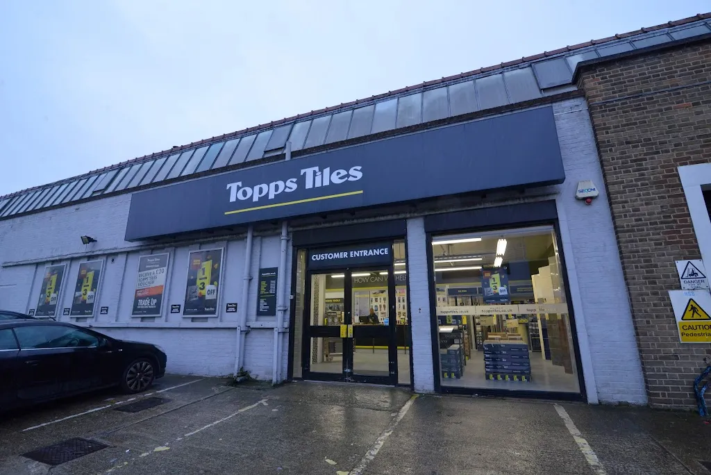 Topps Tiles Enfield