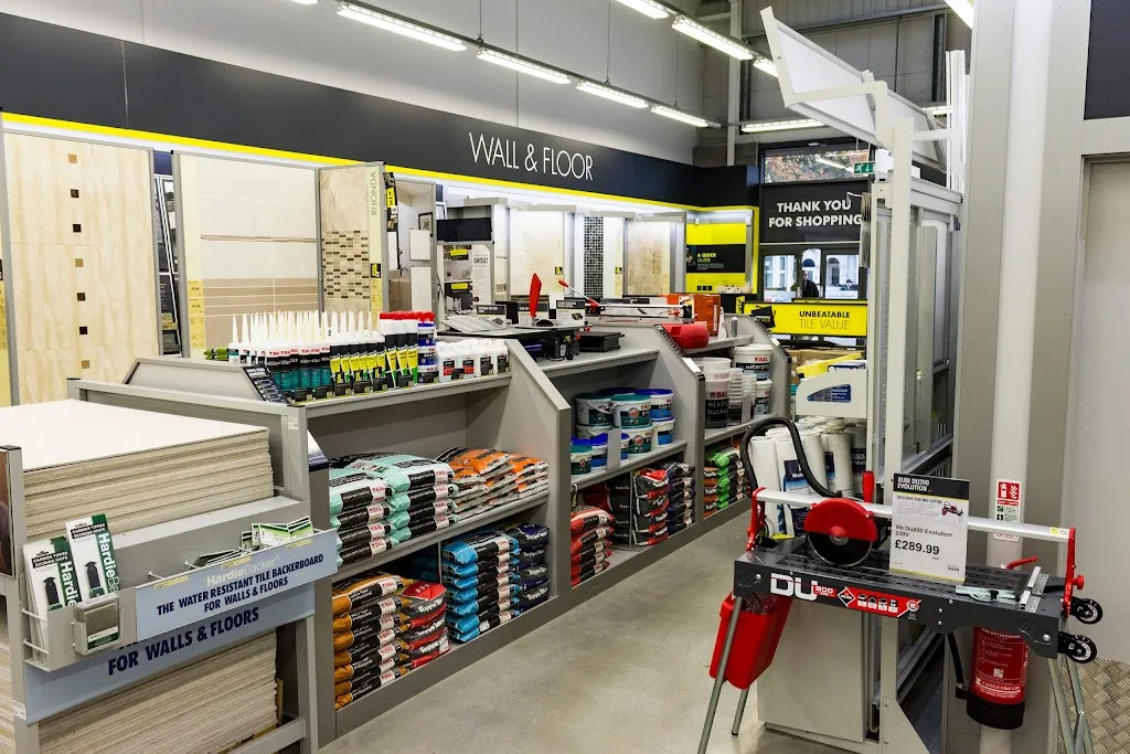 Topps Tiles Hounslow