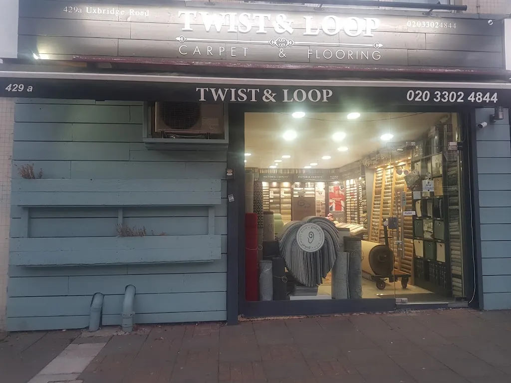 Twist & Loop