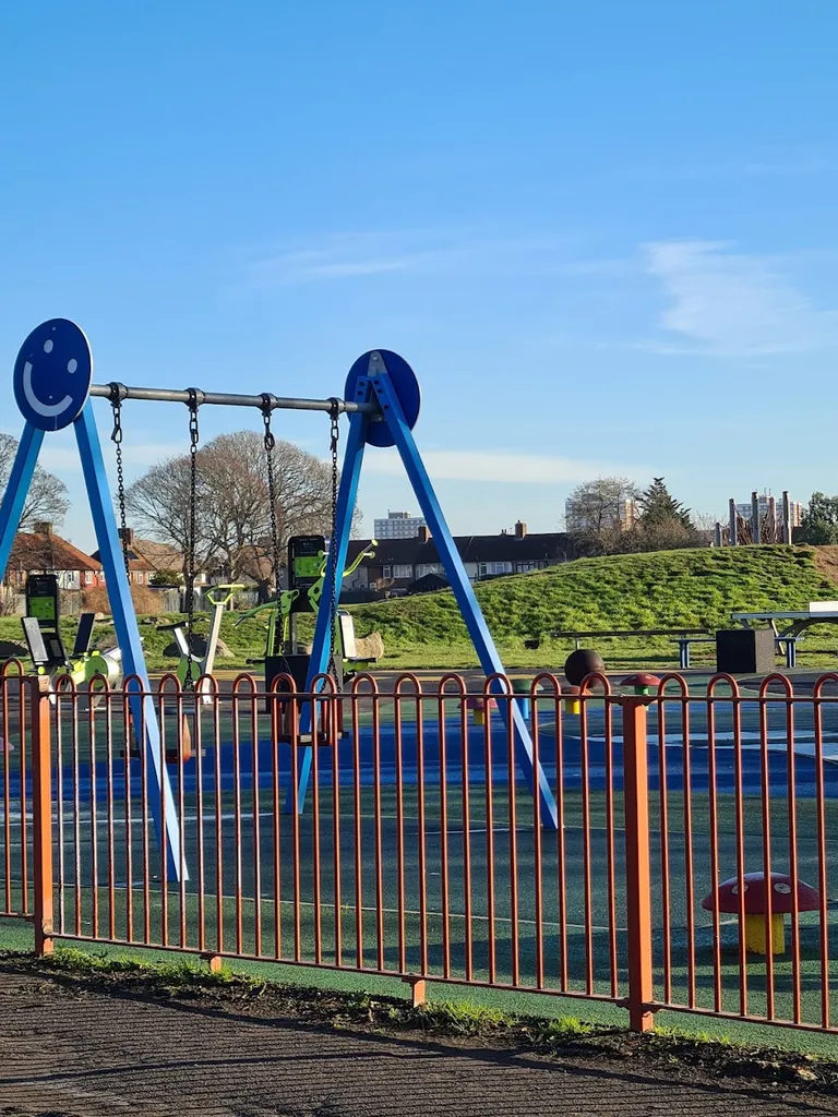 Valence Park Outdoor Gym