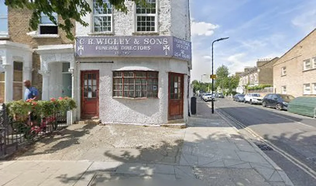 Wigley C R & Sons