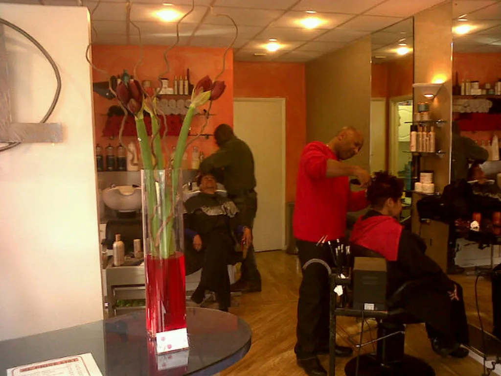 X L Hair Design & Academy