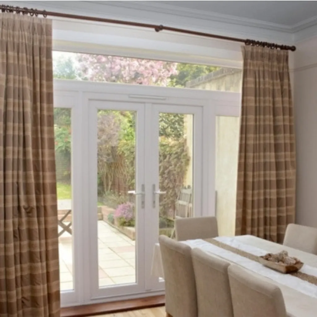 Zanda Russell Design