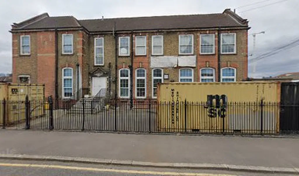 Zu-UK