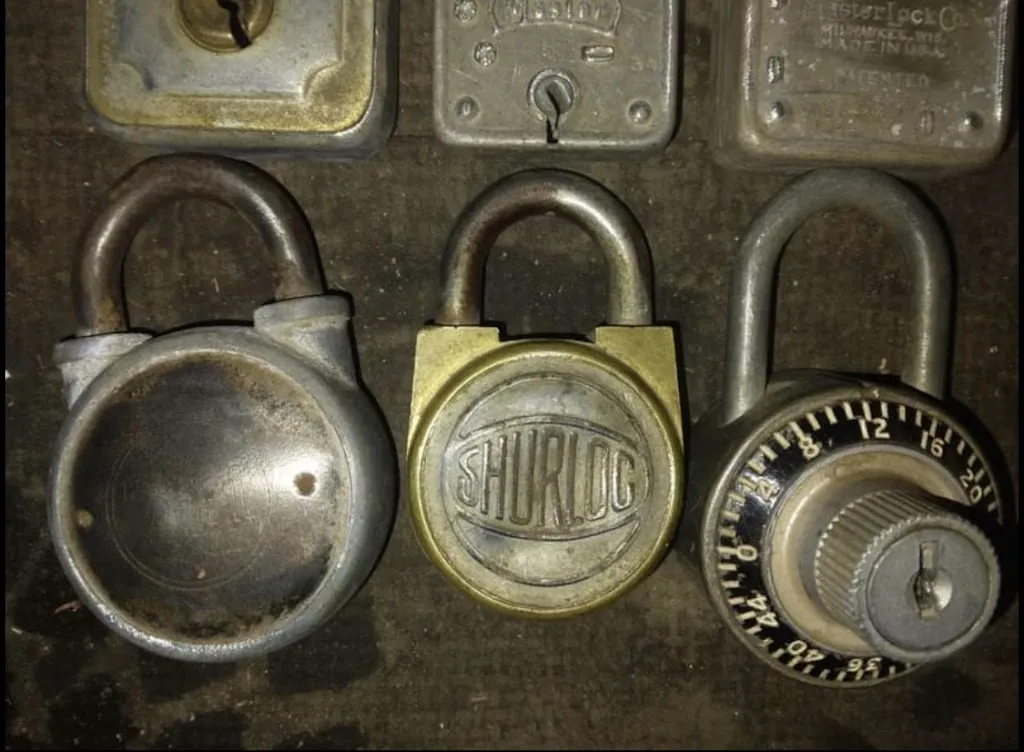 1st Response Locksmiths Cheam ltd