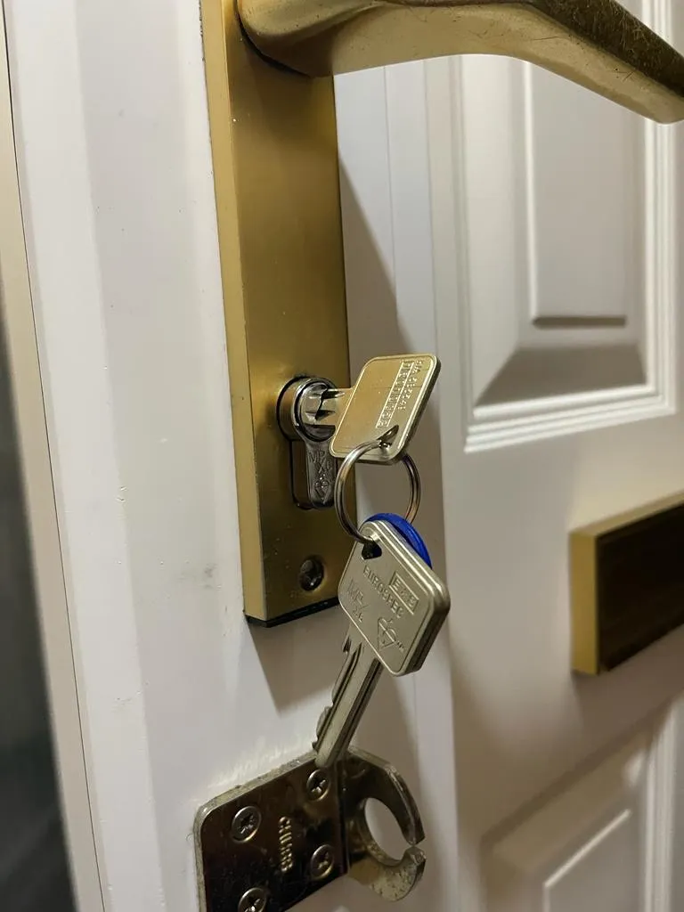 Absalute Locksmith Hammersmith