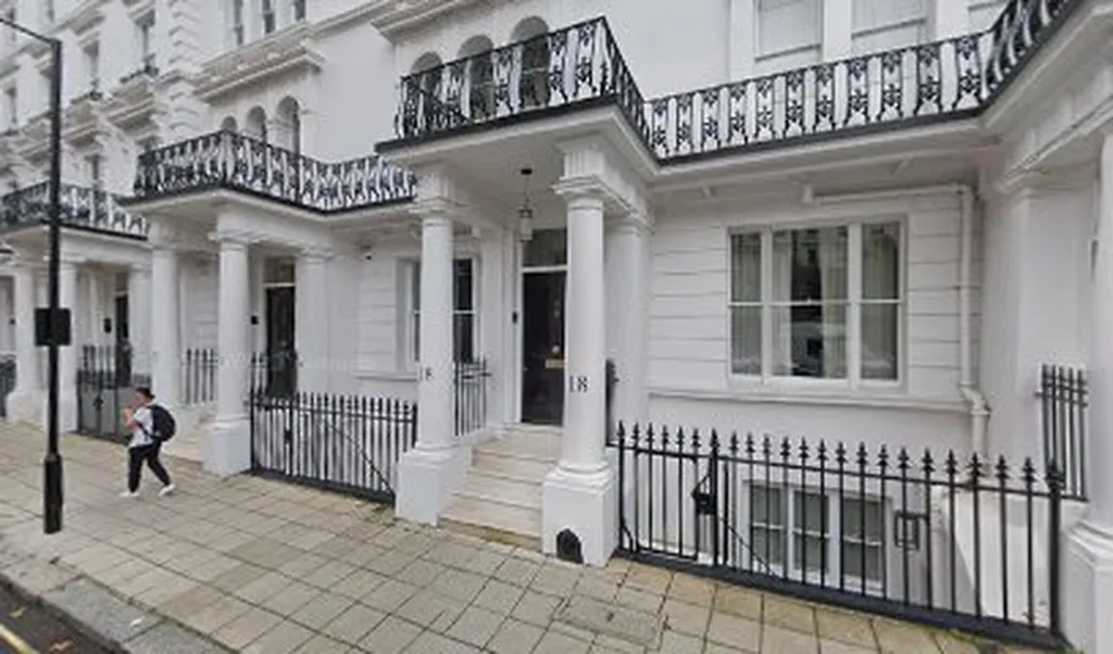 Access Accommodation London- Check in Office 1 Access Accommodation London- Check in Office