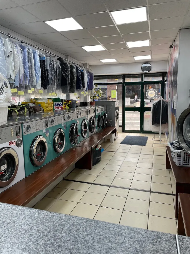 Acton Town Laundrette and Drycleaners