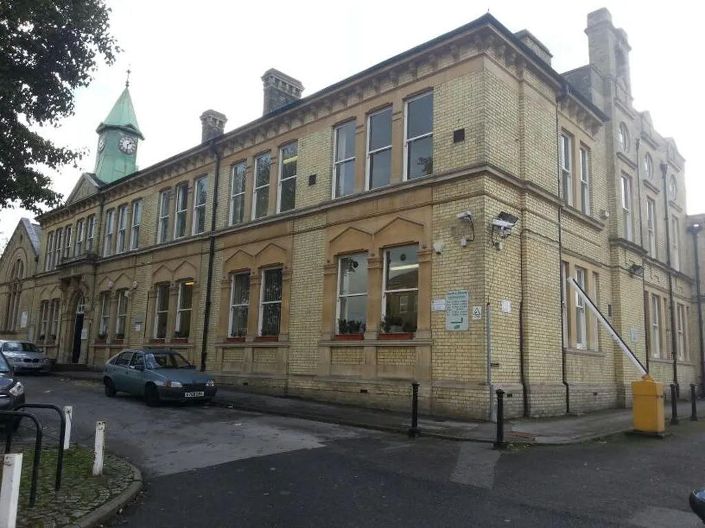Anerley Library