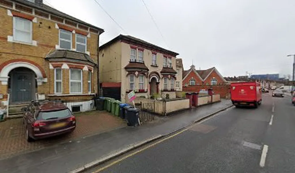 Ashurst Lodge