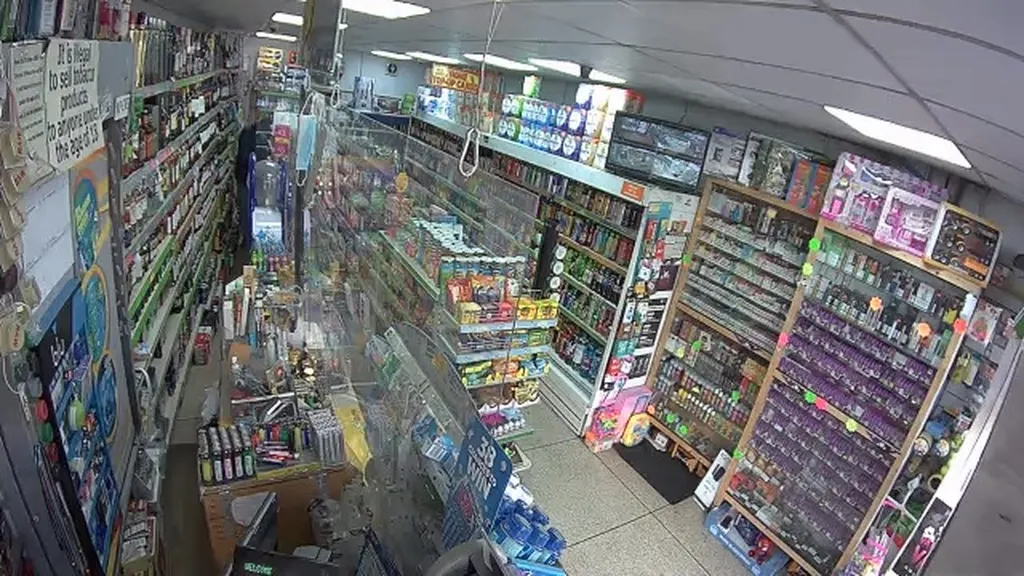 Aston Vape & Off Licence