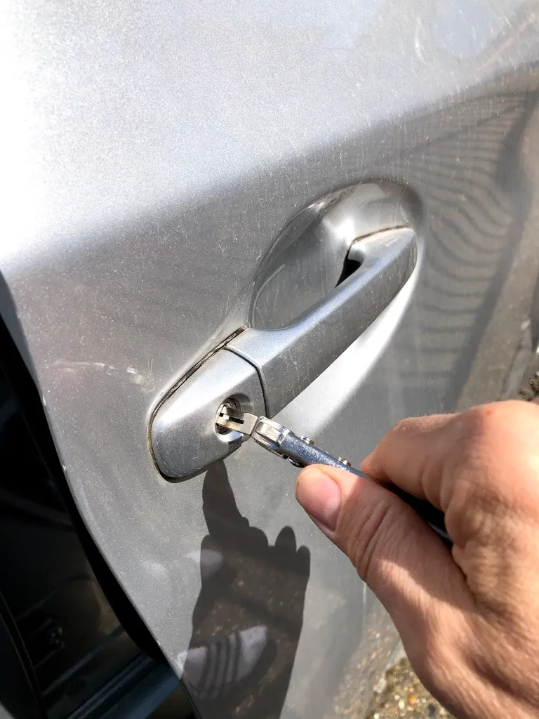 Auto Locksmith London Easy Keys