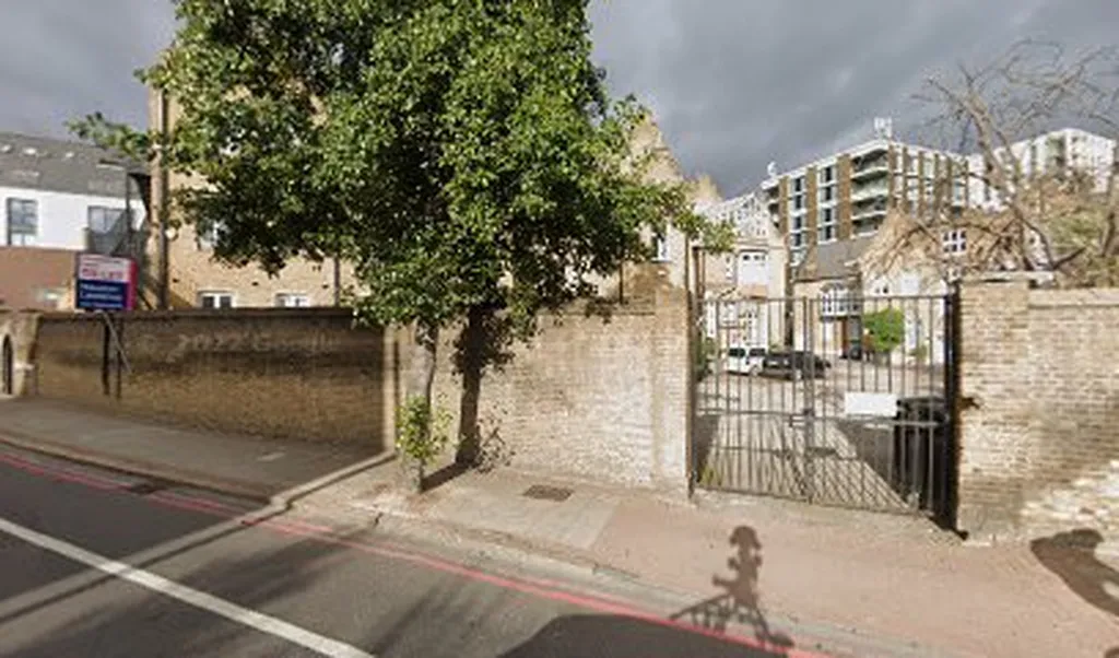 Battersea Studio Apartment