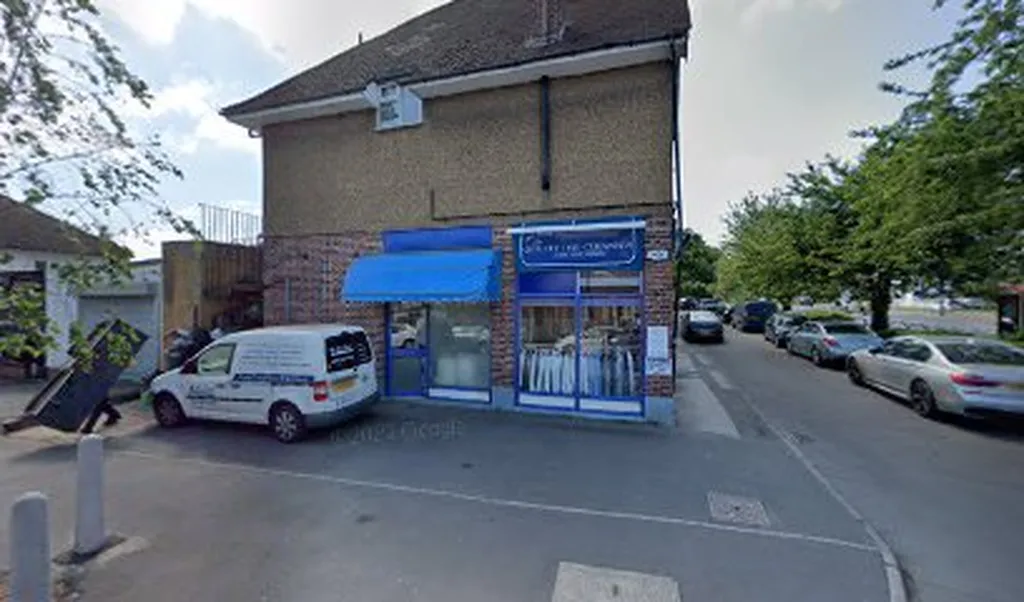 Blue Pearl Dry Cleaners