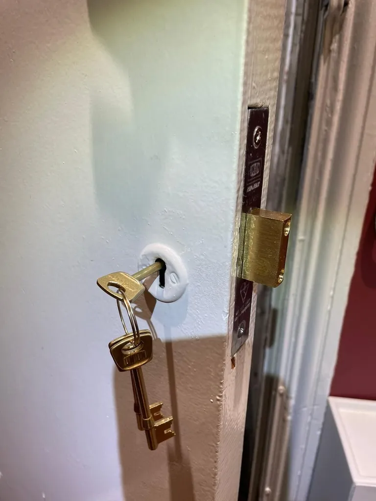 Bobs Locks Locksmith Leyton