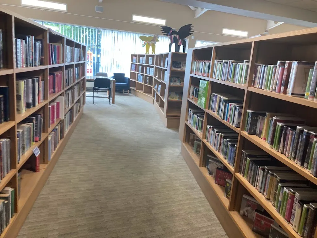 Botwell Green Library
