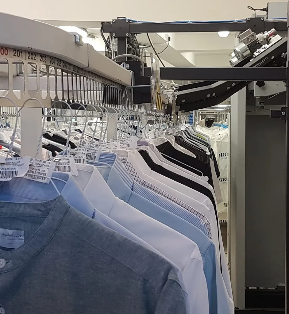 Broadway Dry Cleaners & Launderers