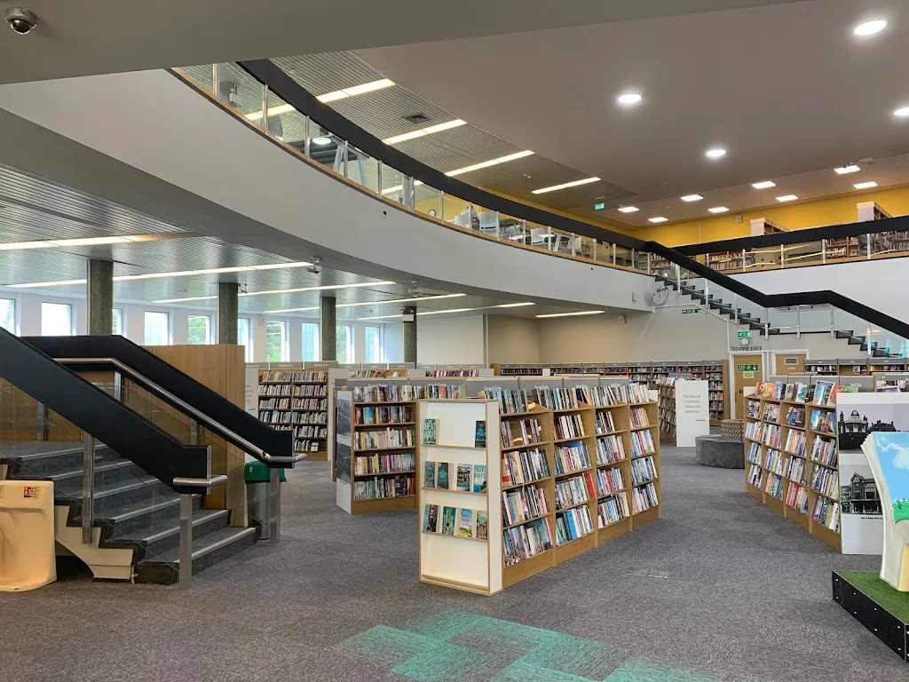 Bromley Central Library