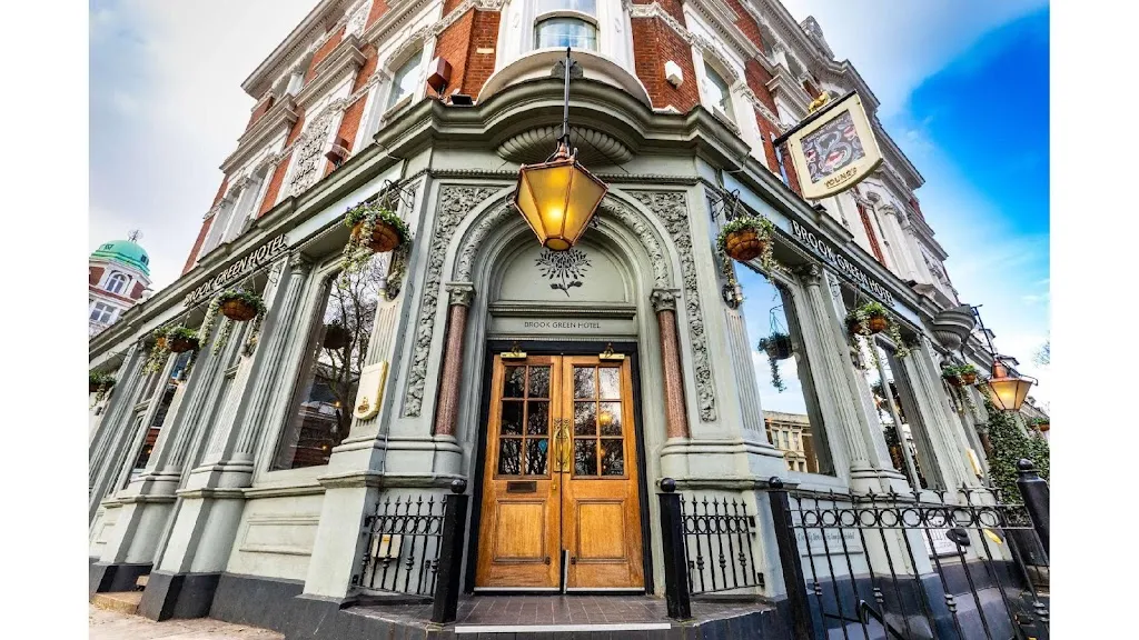 Brook Green Hotel