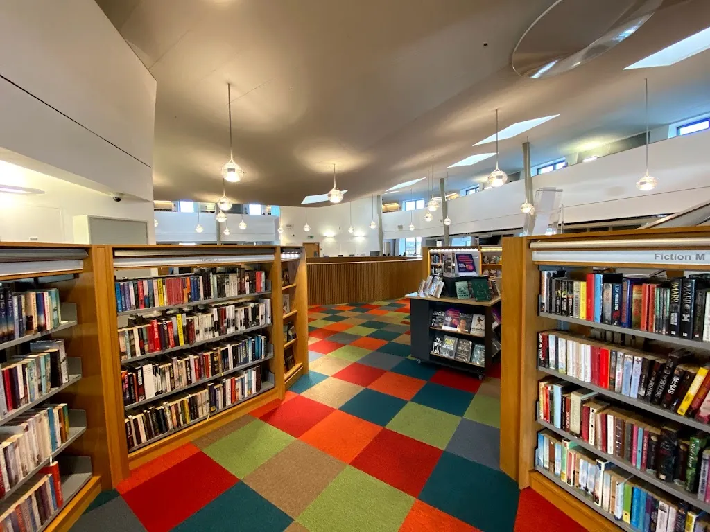 Canada Water Library