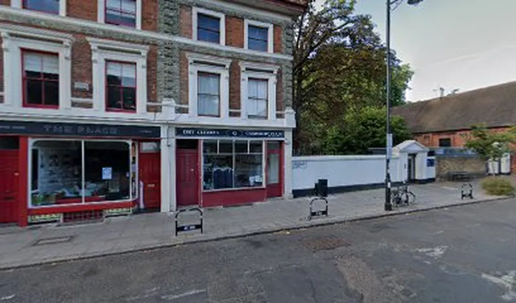 Canonbury Dry Cleaners
