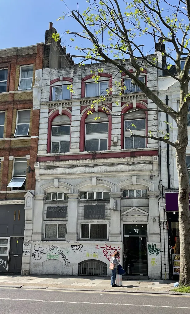 Castle Hotel