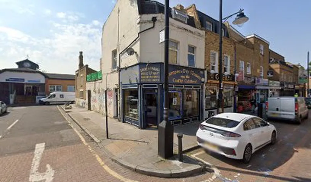 Champers Dry Cleaners