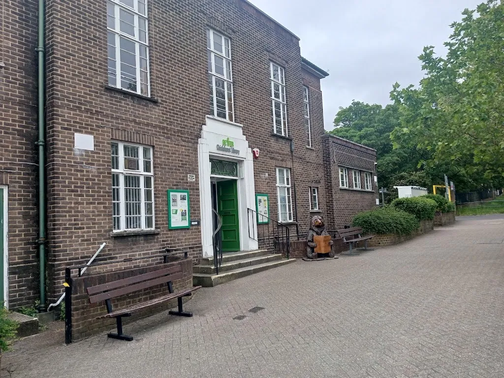 Chislehurst Library