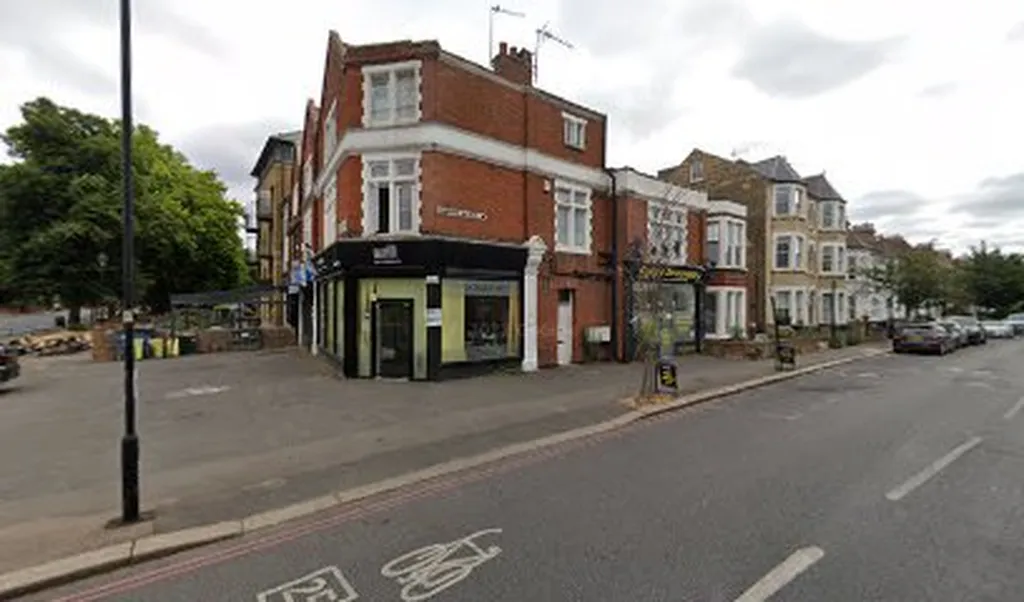 Clapham Drycleaners